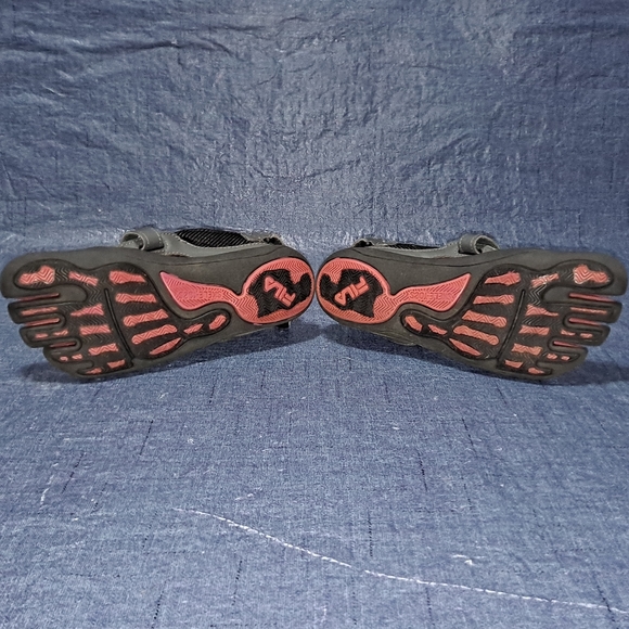 fila skele toes womens